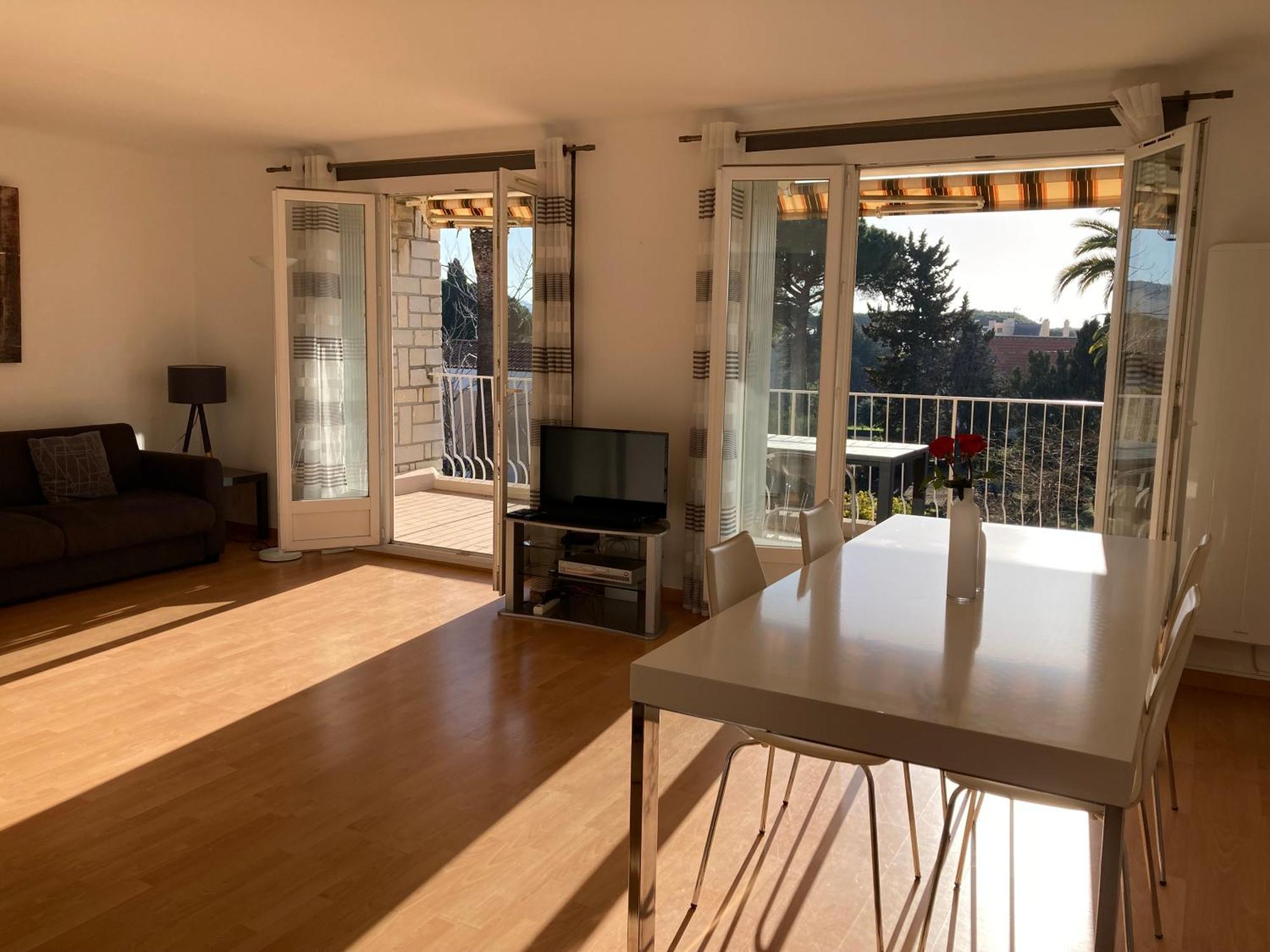 Appartement Les Palmiers à Saint-Cyr-sur-Mer Extérieur photo